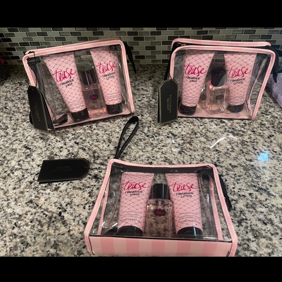 Tease - Picture 2 of 2